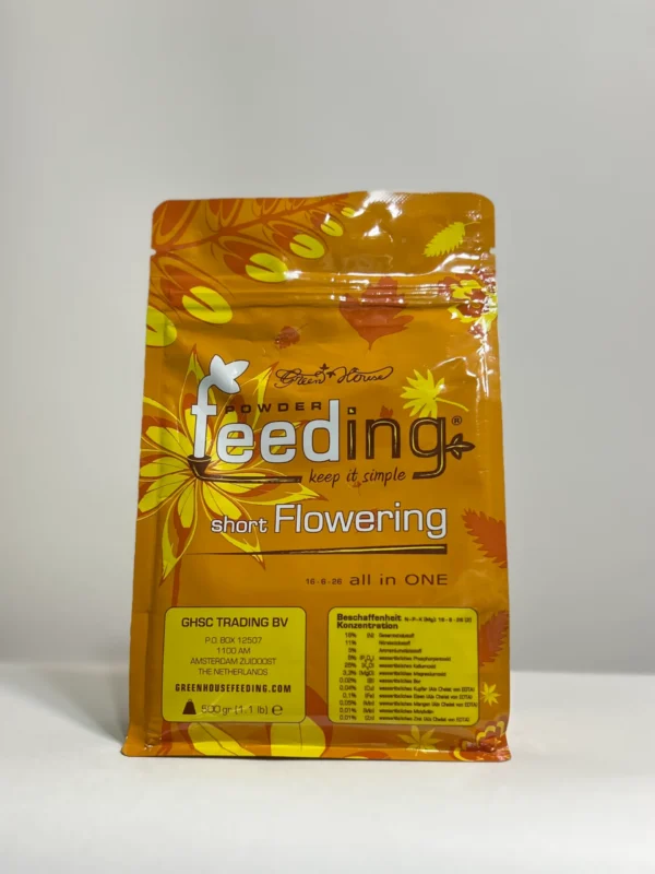 Feeding short Flowering Green House Powder Feeding Short Flowering 0,5 кг Удобрение минеральное для растений с коротким циклом